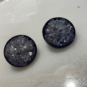⭐️4 for $16⭐️ Indigo MCM clip on earrings - real 60’s vintage!